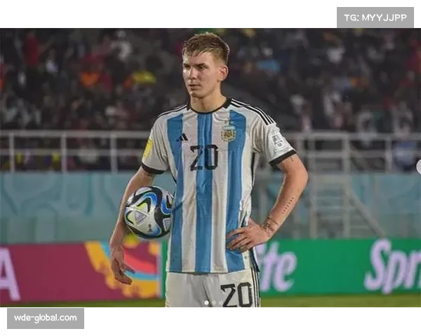 世体质疑皇马队医报告 马斯坦托诺伤情是否被过度渲染引发关注